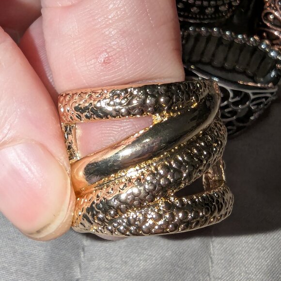 $3 with Bundle ~ Mixed Lot of NWOT Stretch Rings 5422 - Picture 6 of 7